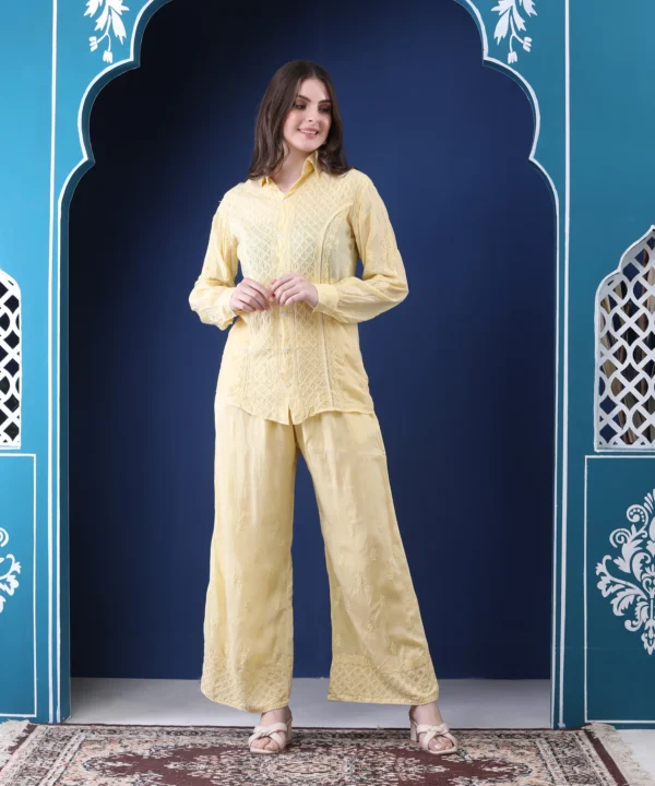 Co-ord Set Ikkat Mulmul Cotton Pastel Yellow - Image 2