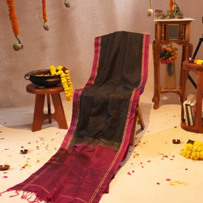 Handloom Silk Bottle Green Saree with Dark Magenta Pallu