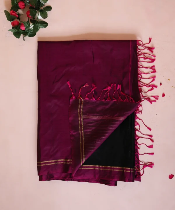 Handloom Silk Bottle Green Saree with Dark Magenta Pallu