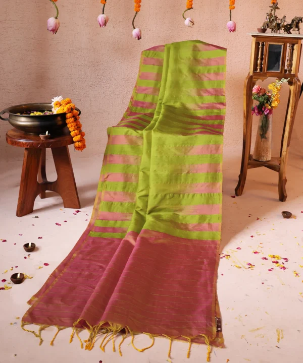 Handloom silk pink and pastle Yellow Saree with Mordern Weavings - Image 4