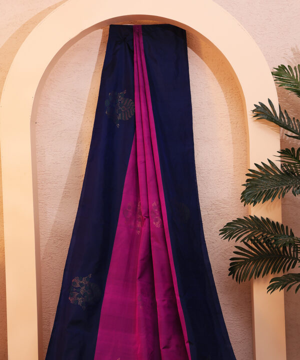 Handloom Silk Saree in Navy Blue and Dark Magenta with Golden Zari - Image 2